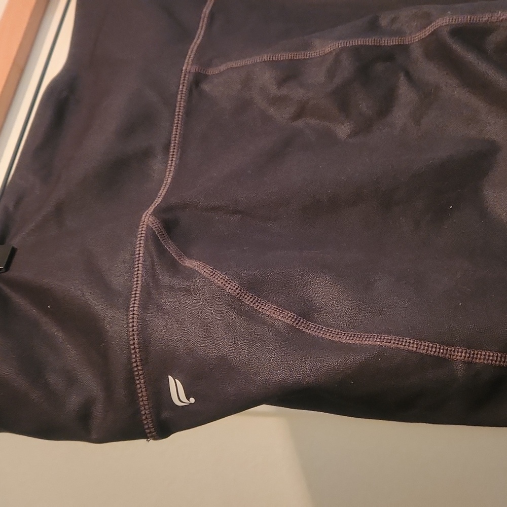 Fabletics 3x Faux Leather Pleather Crop Active Leggings Activewear - Picture 7 of 11
